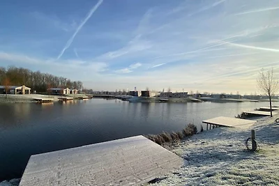 Verlockendes Chalet in der Nähe von Kampen