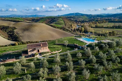 Villa in der Toskana mit Pool und Aussicht
