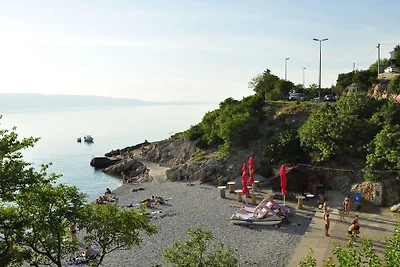 Ferienwohnung in Senj mit Schwimmbecken