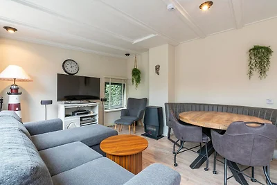 Bungalow nahe Sint Maartenszee Strand