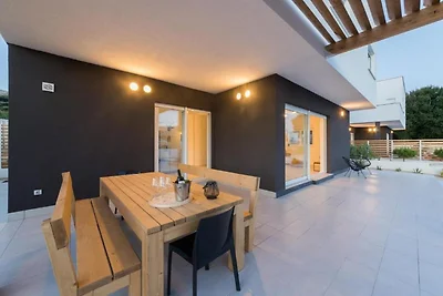 Luxury Villas Bellavista - Four Bedroom Villa...