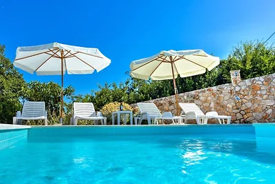 Wonderful Brsec Apartments with Sea View and ...