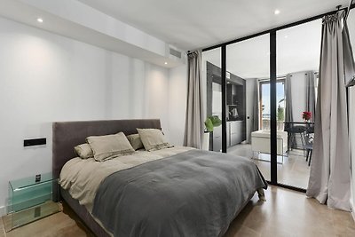 Faro's Puerto Banus Boutique Apartment-vh.