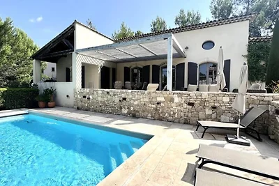 Häuser & Villen für 8 Personen