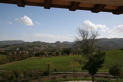Villa in Cagli mit privatem Garten