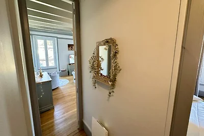 Coin tranquille près de la route de montagne