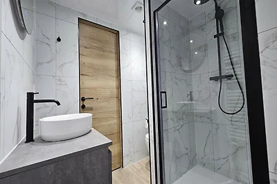 Omheind chalet in Durbuy