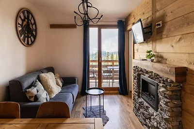 Ferienwohnung in Les Orres mit beheiztem Pool