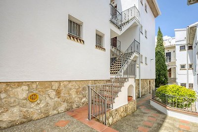 Hübsche Wohnung mit Balkon