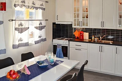 10 Personen Ferienhaus in Laukvik