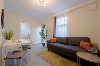 Helle 2-Zimmer-Wohnung in London