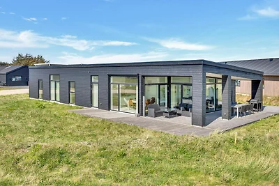 Stilvolles Strandrefugium -- By Traum...