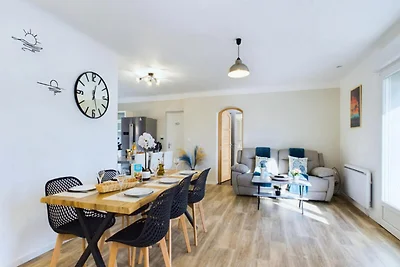 Ferienwohnung in Olonne-sur-Mer mit Pool