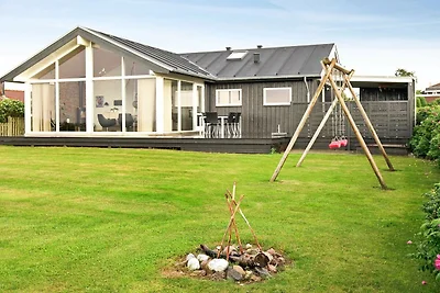 8 Personen Ferienhaus in Bogense