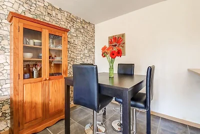 Ruhiges Ferienhaus mit Garten