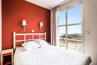 Wohnung an der Côte d'Azur mit Pools