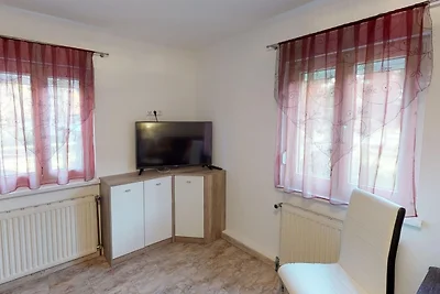 Bella casa per le vacanze a Bodensdorf am Oss...