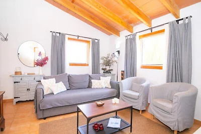 Haus in Alcúdia mit Pool und Garten