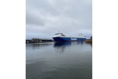 Premium Houseboat Blue Lagoon