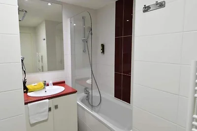 Mer & Golf Bordeaux Bassins à Flot Aparthotel