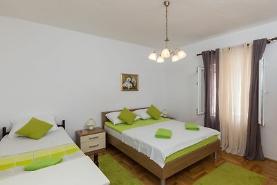 Apartment Ani - Two Bedroom Apartment with Te...