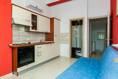 Cozy Apartments in Zadar with Sea and Mountai...