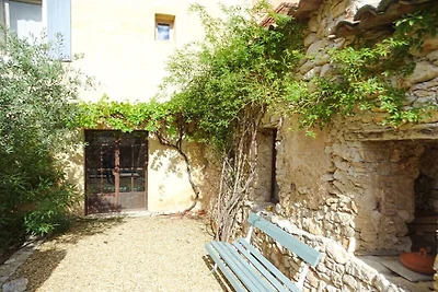 Ferienhaus in Rustrel mit Schwimmbecken