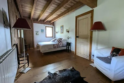 Chalet in Bonnenuit mit Blick auf den Grand...