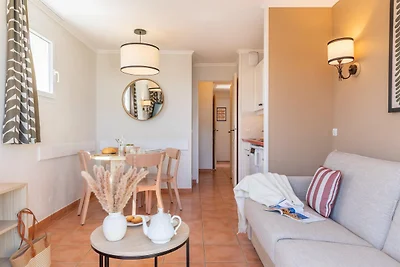 Soggiorno con spazio esterno privato