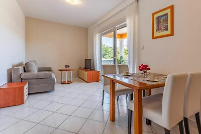 Appartement in Banjole vlakbij het strand