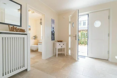 Ferienhaus in Midlum mit Sauna und Wifi