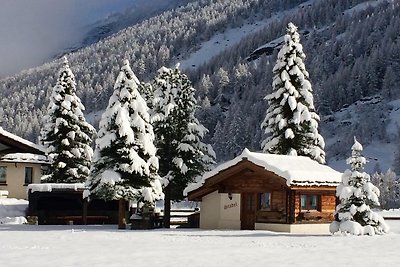 Chalet in Saas Grund midden in de bergen