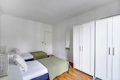 Haussmannsche Wohnung – 2BDR/6P in der Nähe v...