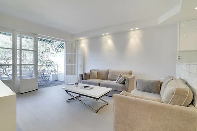 Schöne und gemütliche Wohnung mit Terrasse 4p...