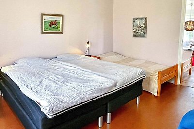 6 Personen Ferienhaus in BORGHOLM-By Traum