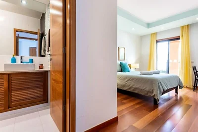 Wohnung in Luz mit Pools und Gärten