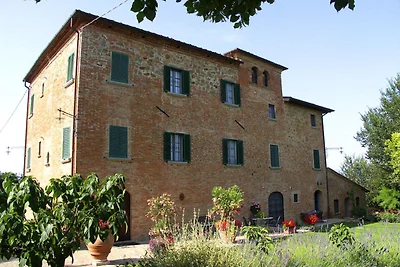 Castello esclusivo in Toscana con piscina...