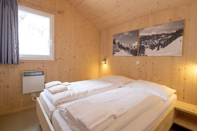 Charmantes Chalet mit Whirlpool im...