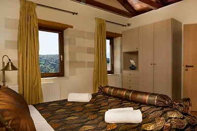 Gemütliches Ferienhaus mit Pool und Whirlpool...