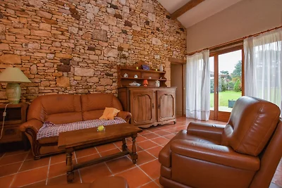 Schönes Ferienhaus mit eingezäuntem Pool