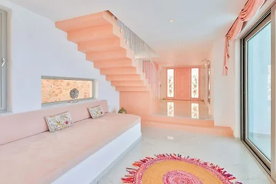Villa in Kalkan mit Schwimmbecken