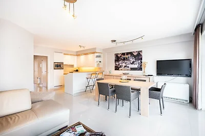 Schöne Wohnung am Strand in Koksijde