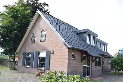 Geräumiges Bauernhaus in der Nähe der Veluwe