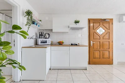 Apartments Villa Mavi, Novalja - First Floor