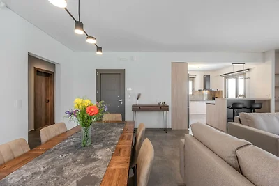 Villa in Viran Episkopi mit Privatpool