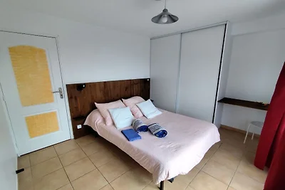 Vakantieappartement in Èze met zwembad