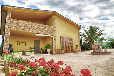 Villa con piscina privata, vicino al mare