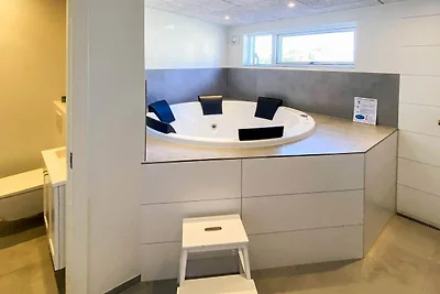 5 Sterne Ferienhaus in Glesborg-By Traum