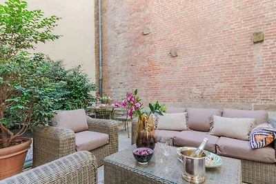 Historic garden retreat in Lucca