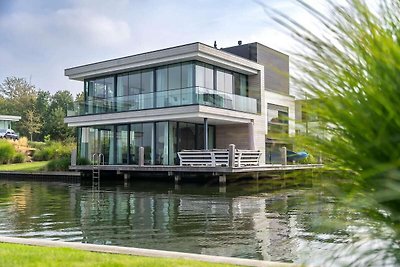 Watervilla Meerzicht 8